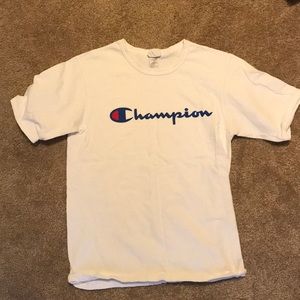 Champion Short Sleeve T-Shirt Medium